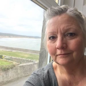 Meet your Posher, Annie